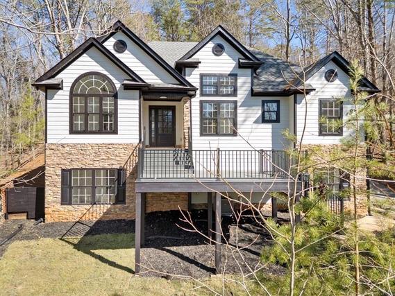 New Homes with Master Bedrooms on the 1st Floor That Attend Tate Elementary School: September 27th to October 3rd