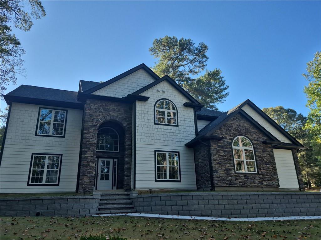 2122 Graystone Pkwy., Grayson, GA 30017