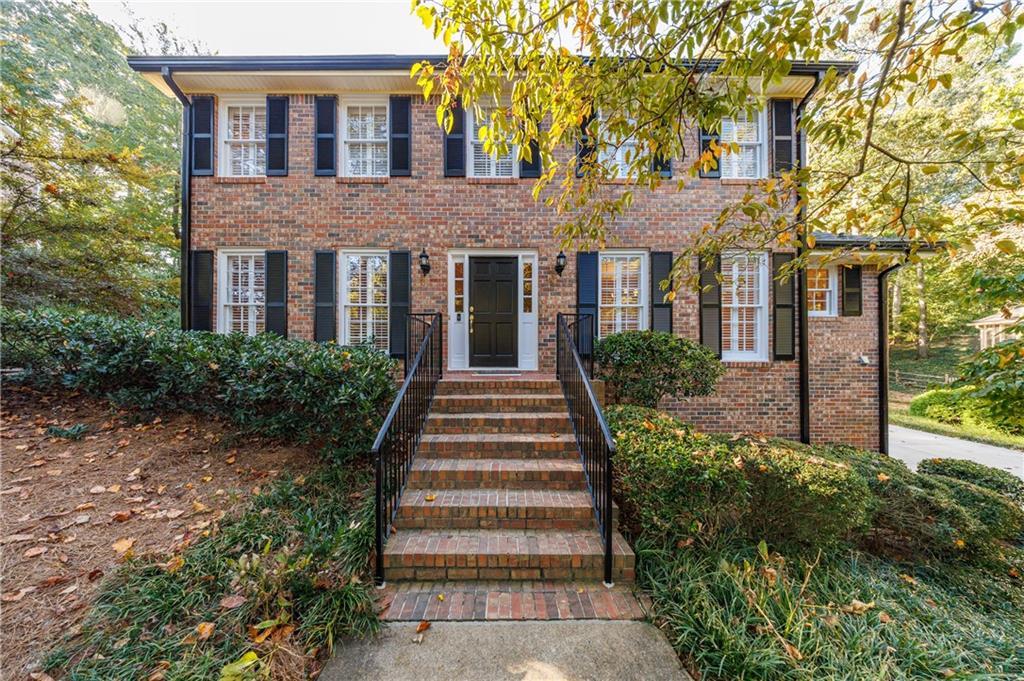 525 Wickerberry Ln., Roswell, GA 30075