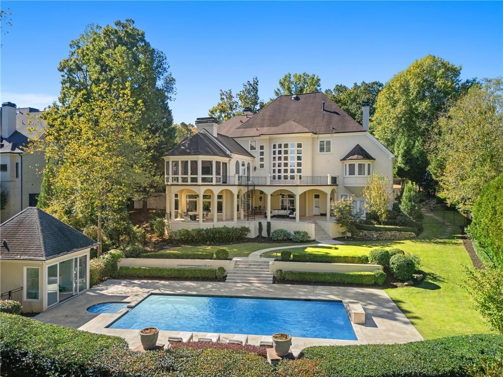 8870 Old Southwick Pass, Alpharetta, GA 30022