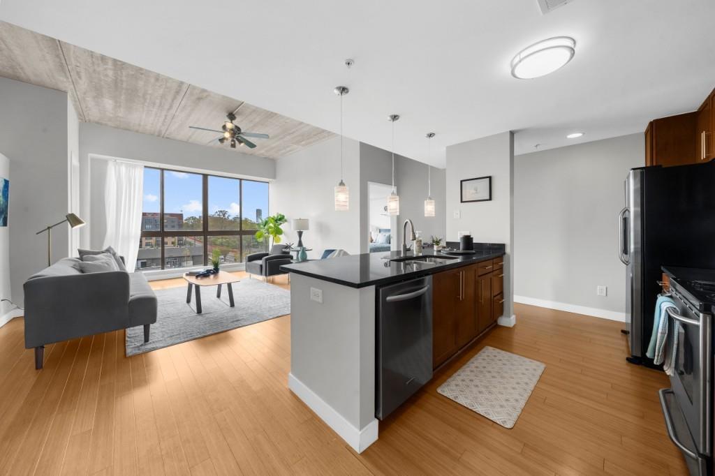 563 Memorial Dr. #504, Atlanta, GA 30312