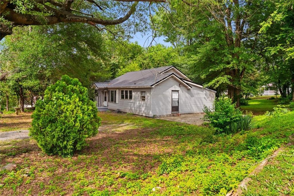 1815 City View St., Dalton, GA 30720