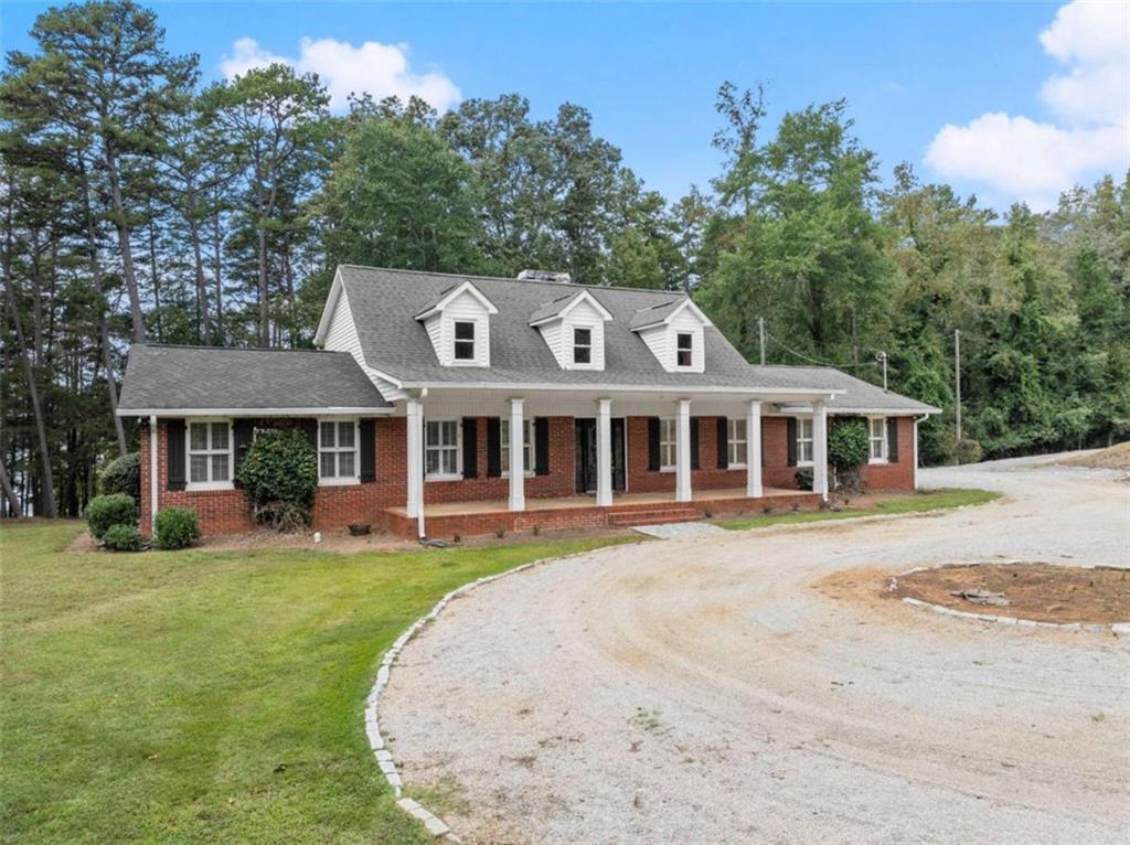 3464 Maynard Cir., Gainesville, GA 30506