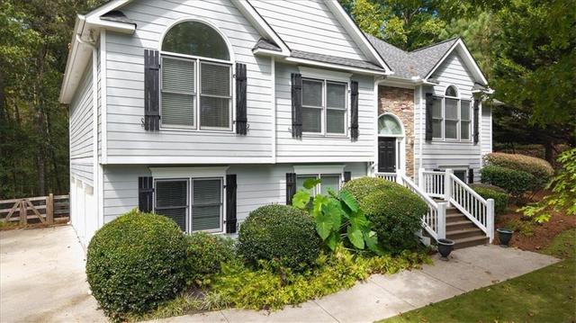 New Homes with Master Bedrooms on the 1st Floor That Attend R. M. Moore Elementary School: September 27th to October 3rd
