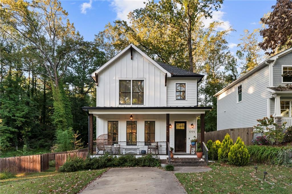 1771 Derry Ave., Atlanta, GA 30310