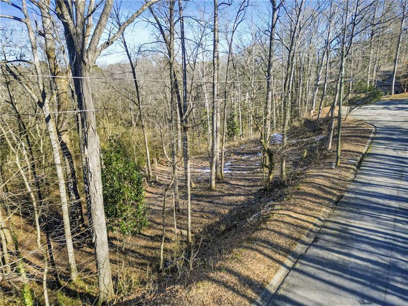 22 Geraldine Dr., Smyrna, GA 30082