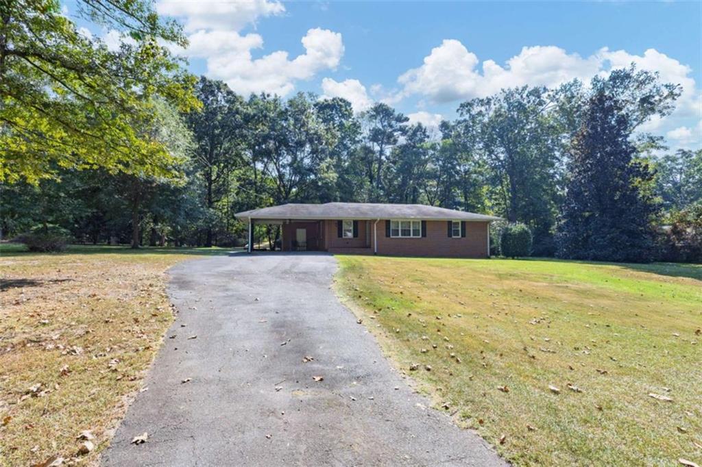 1589 Hammond Woods Cir., Marietta, GA 30008