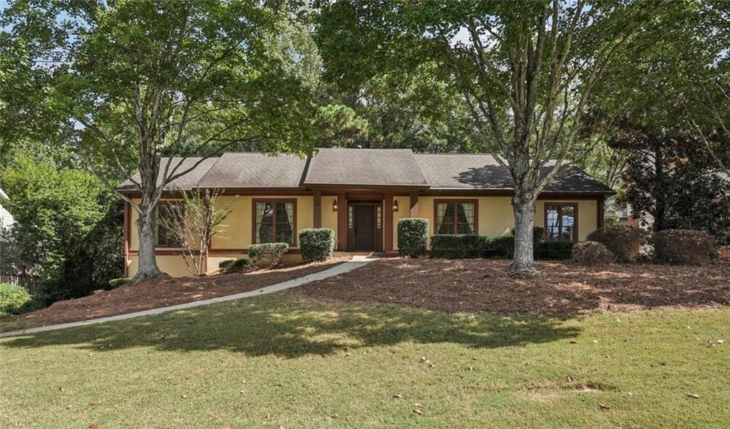 6296 Courtside Dr., Peachtree Corners, GA 30092