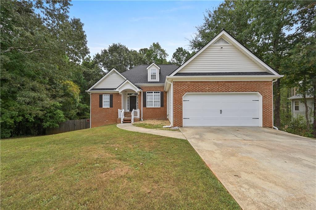 422 Enclave Dr., Powder Springs, GA 30127