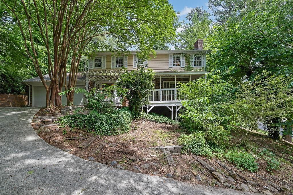 9480 Coleman Rd., Roswell, GA 30075