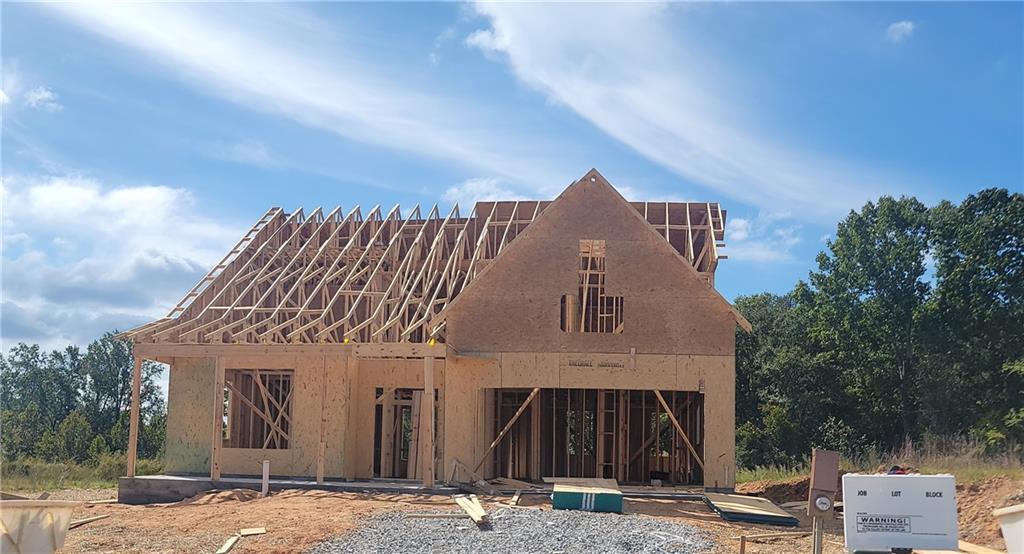 7388 Rocklin Ln., Flowery Branch, GA 30542