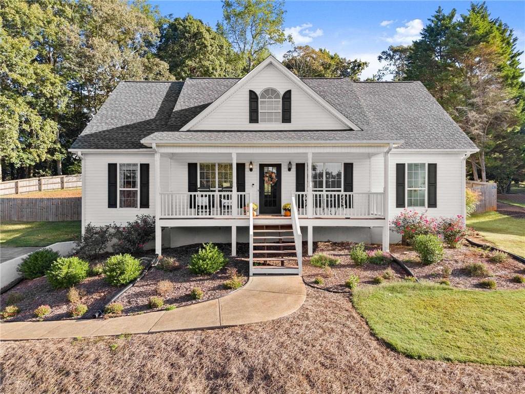 7820 Mosswood Ln., Gainesville, GA 30506