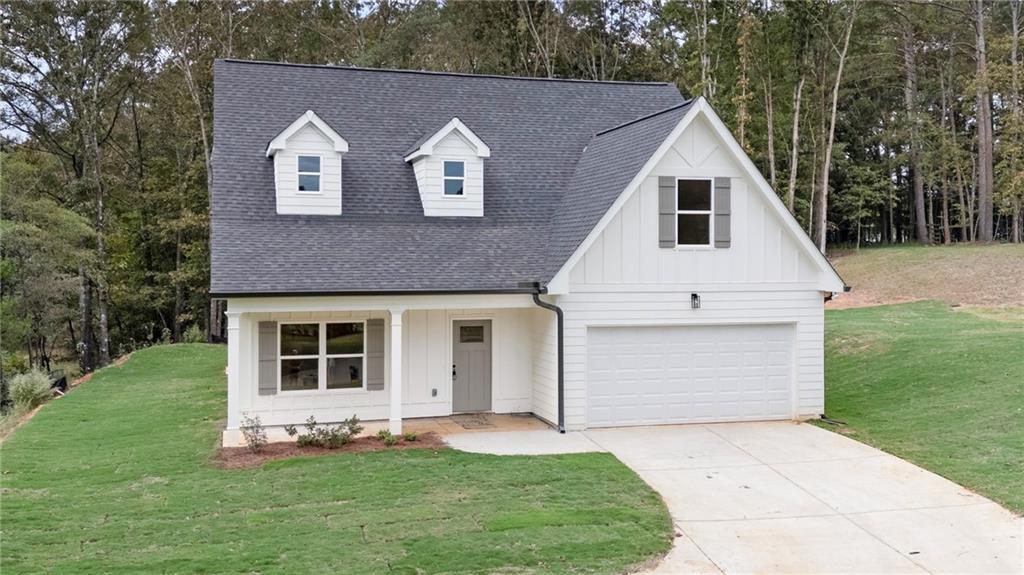 121 Harrison Ln., Calhoun, GA 30701