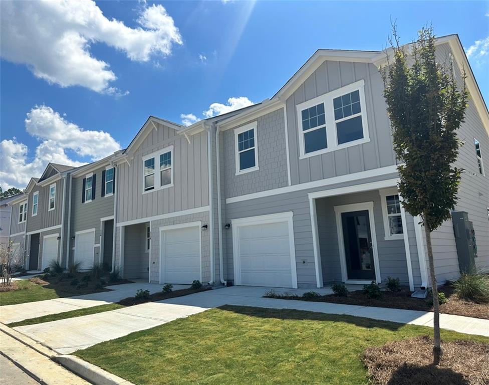 2034 Ayla Dr., Douglasville, GA 30135