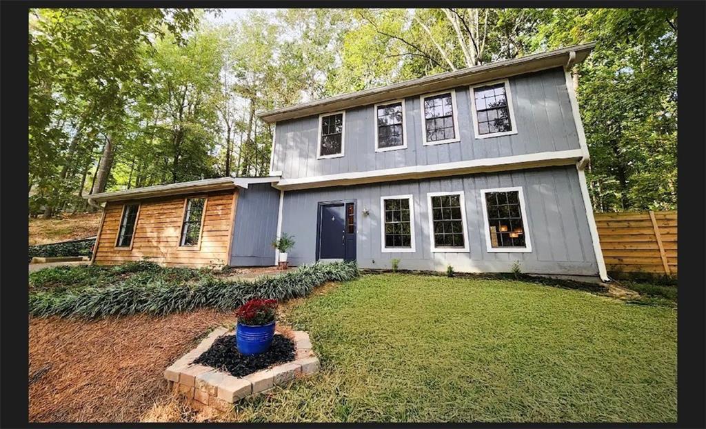 2388 Black Oak Dr., Marietta, GA 30066