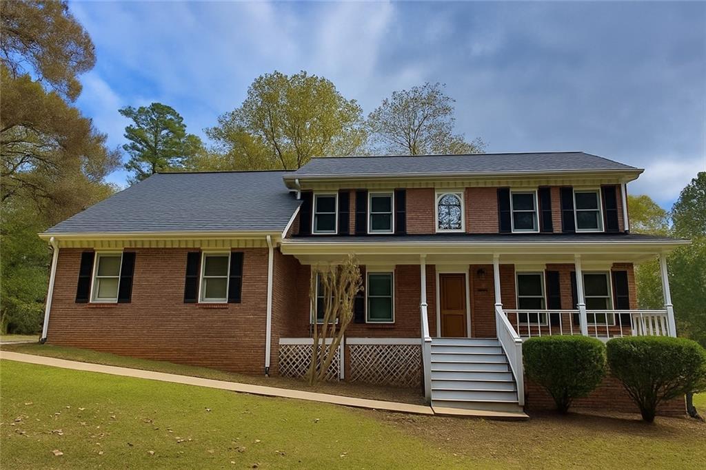 5142 Fawn Ln., Conyers, GA 30094