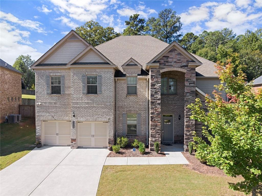 4550 Point Rock Dr., Buford, GA 30519