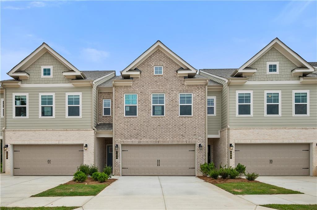 198 Abbotts Crossing Cir., Conyers, GA 30094