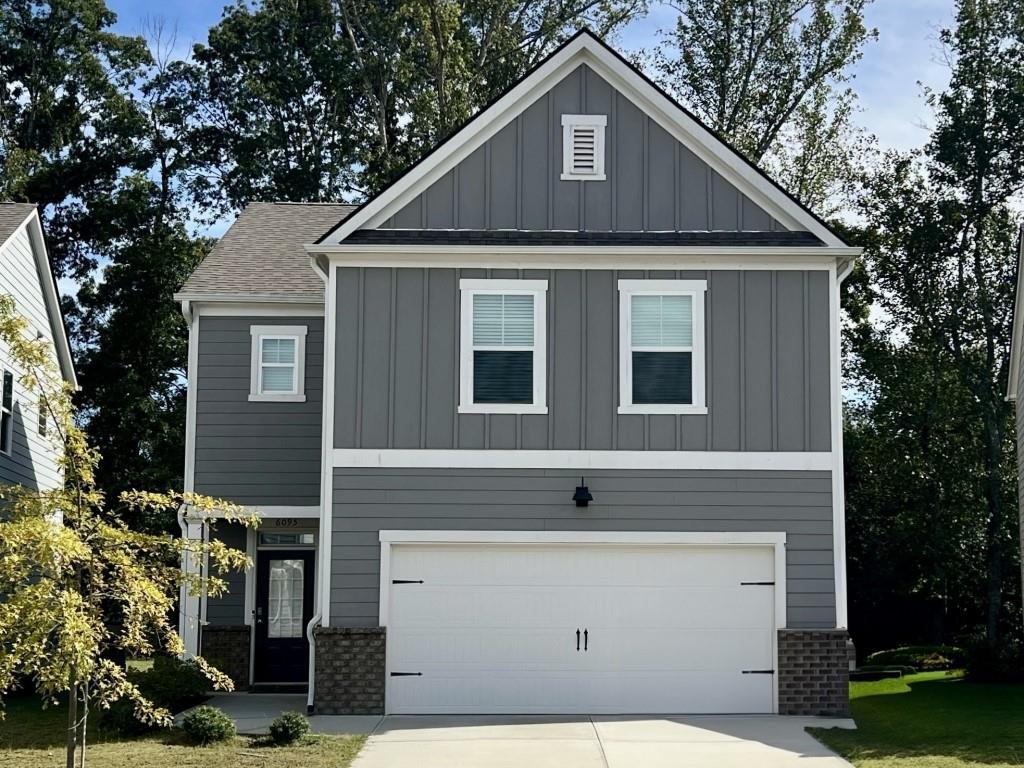 6095 Hoot Owl Ln., Flowery Branch, GA 30542