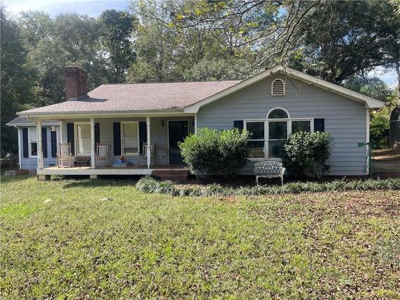 New Homes with In-ground Swimming Pools in Jefferson: October 5th to October 11th