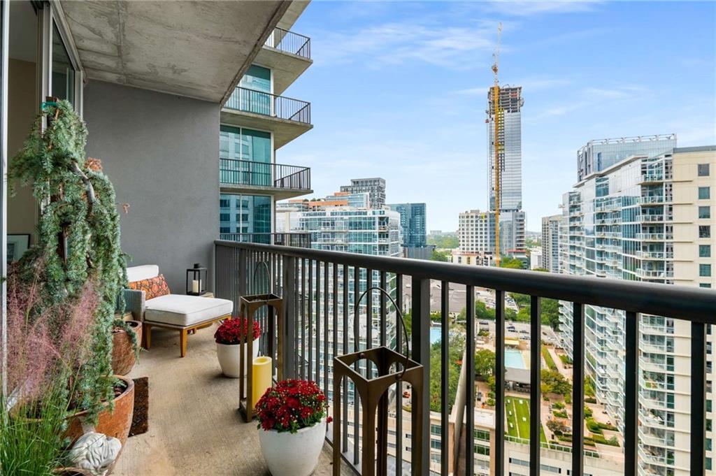 1080 Peachtree St. #1915, Atlanta, GA 30309