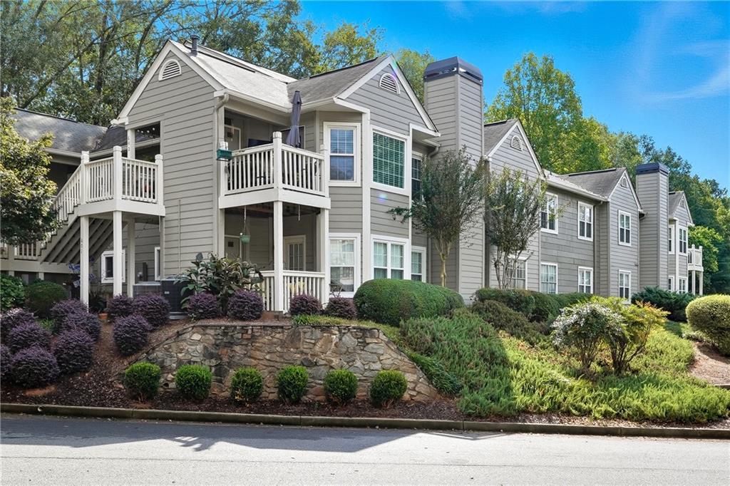 604 Mill Pond Rd., Roswell, GA 30076