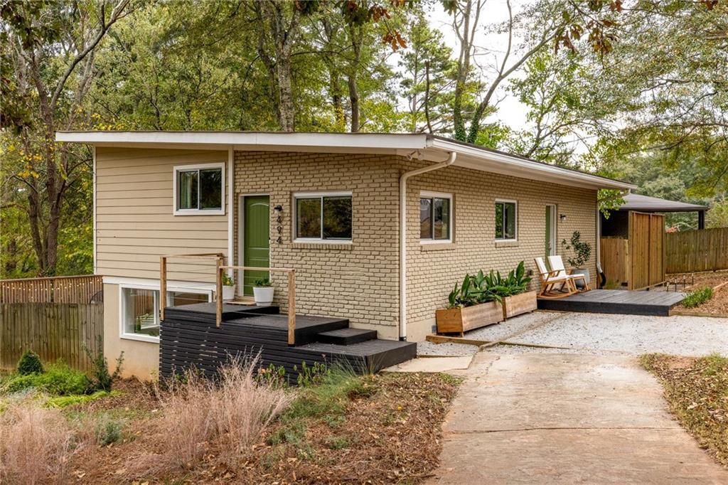 494 Rosemont Dr., Decatur, GA 30032
