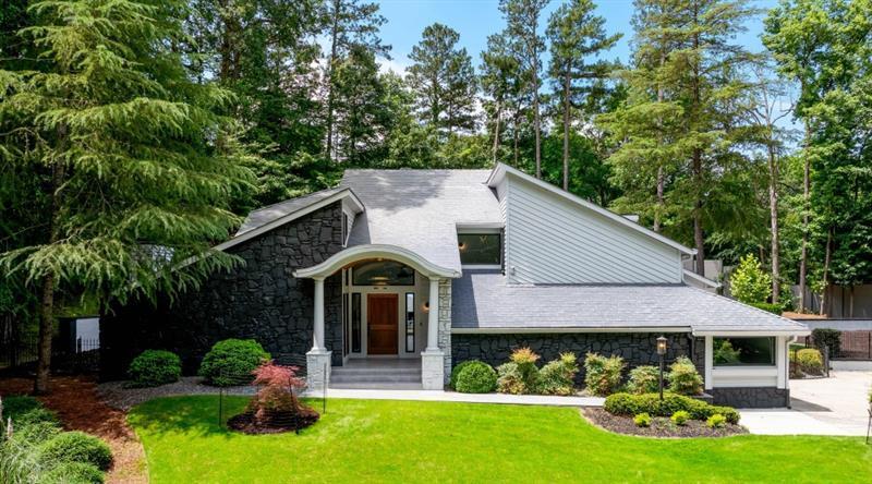 4070 Whitewater Creek Rd., Atlanta, GA 30327