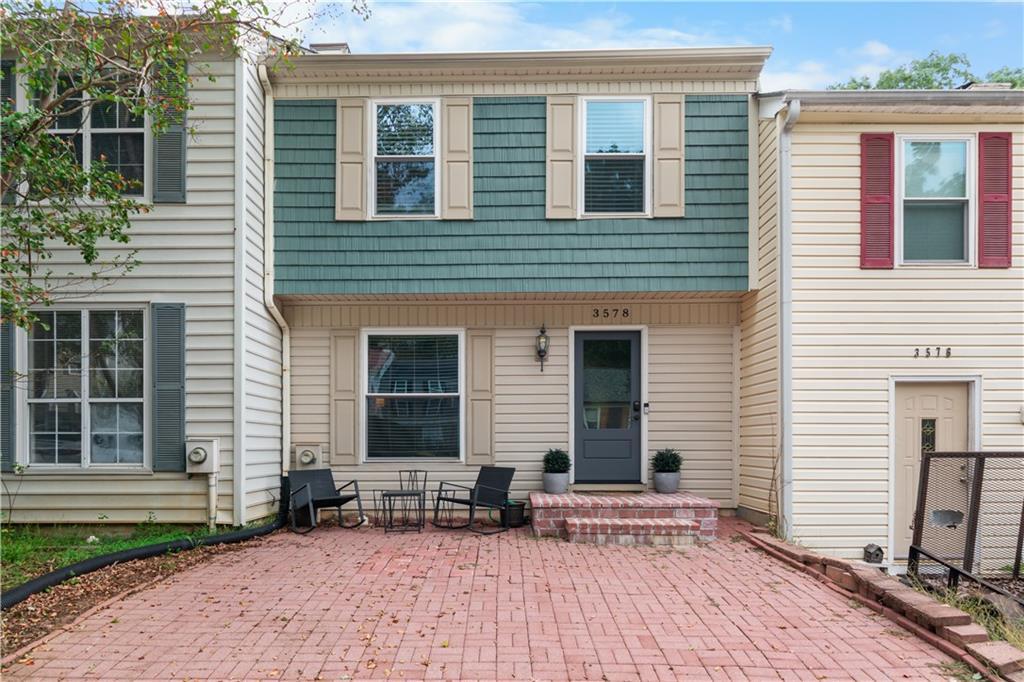 3578 Kennesaw Station Dr., Kennesaw, GA 30144