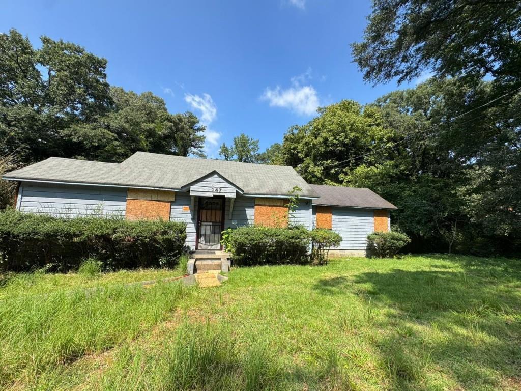 247 Howell Dr., Atlanta, GA 30331