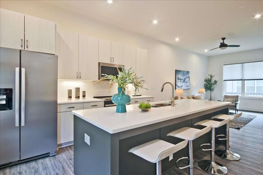140 Color Cir., Atlanta, GA 30317