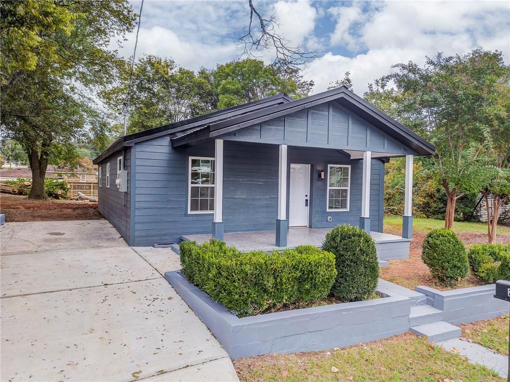 220 Stonewall St., Cartersville, GA 30120