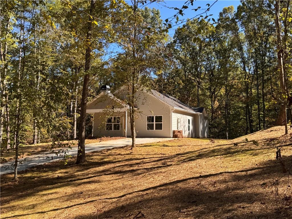 97 Hawks Ridge Ct, Cleveland, GA 30528