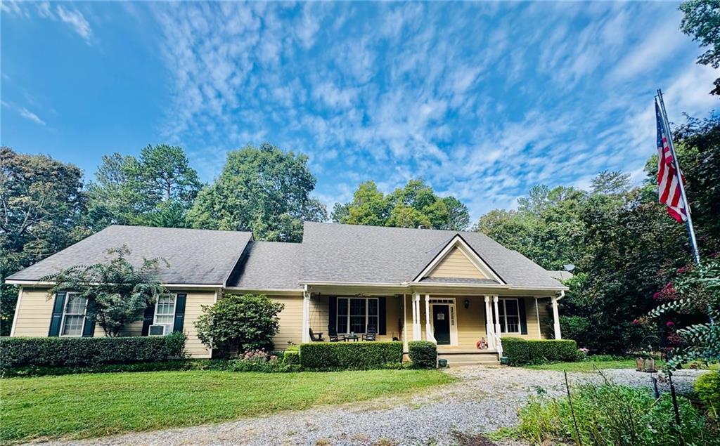 2896 Cowart Rd., Dawsonville, GA 30534