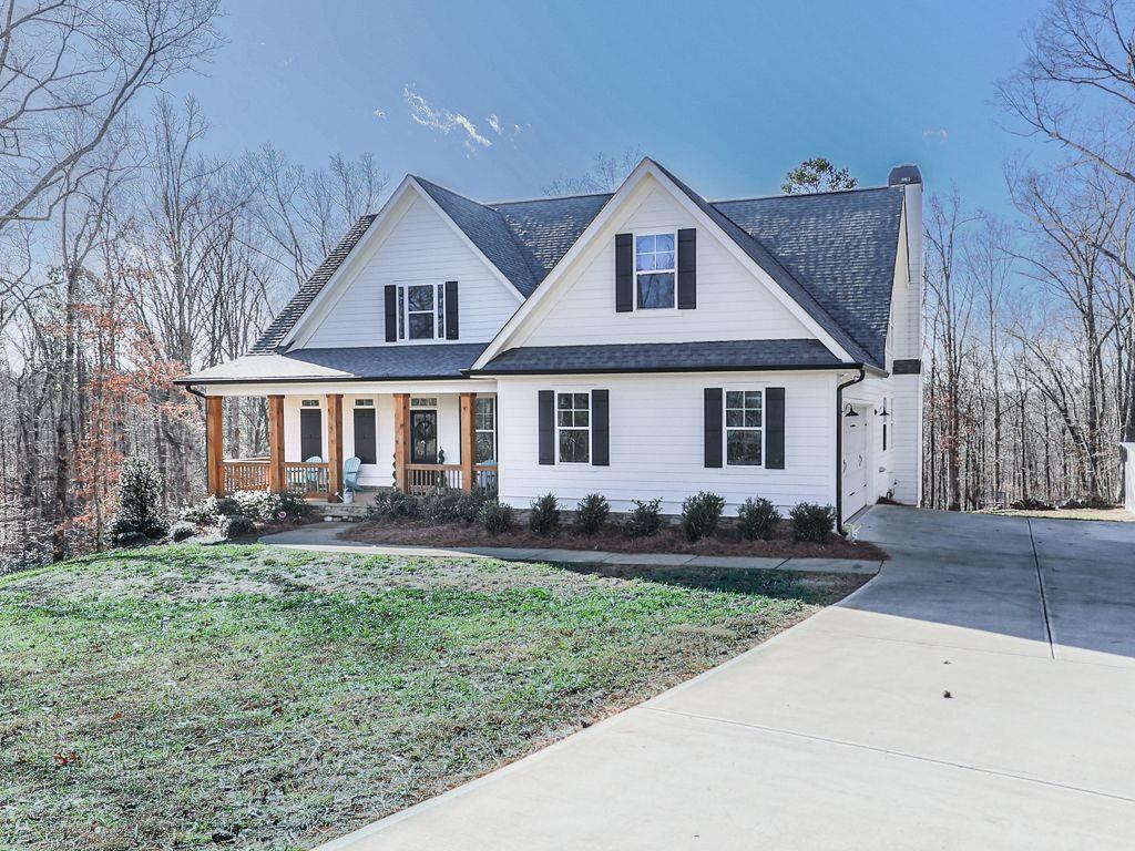 711 Carver Mill Rd., Talking Rock, GA 30175