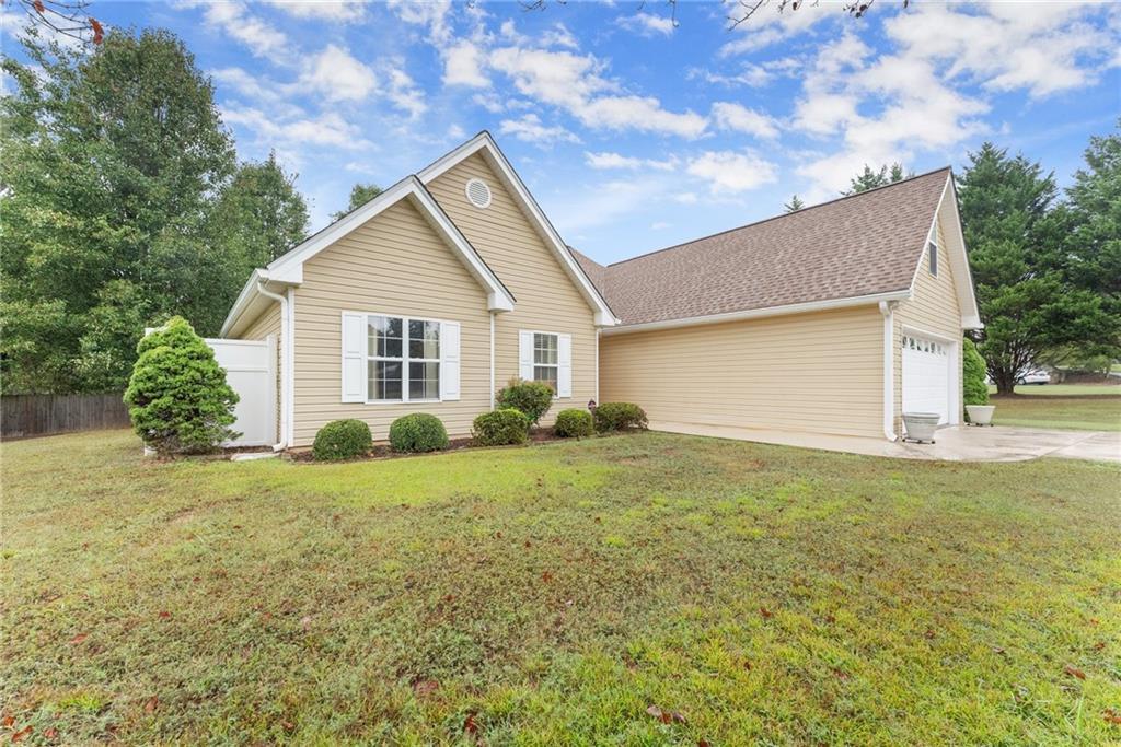 3520 Hope Rd., Cumming, GA 30041