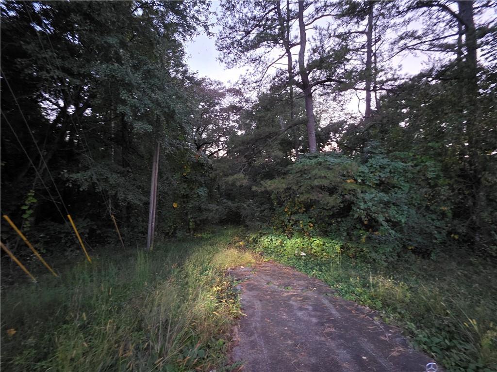 5231 Dahlonega Hwy., Clermont, GA 30527