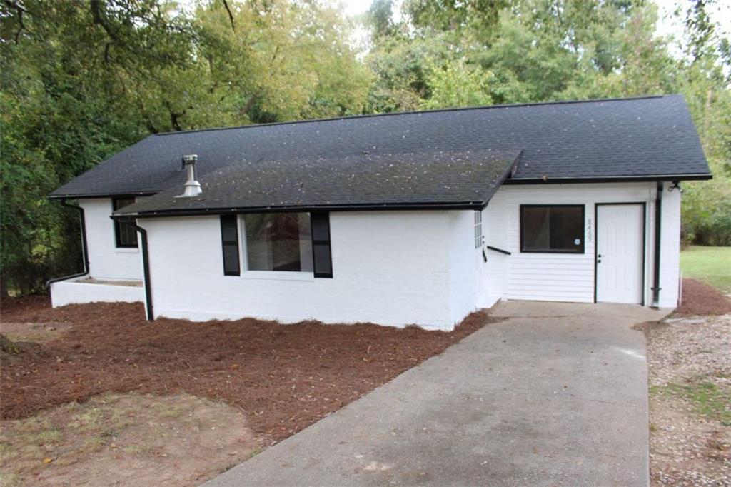 8469 Shiloh Ct., Jonesboro, GA 30238