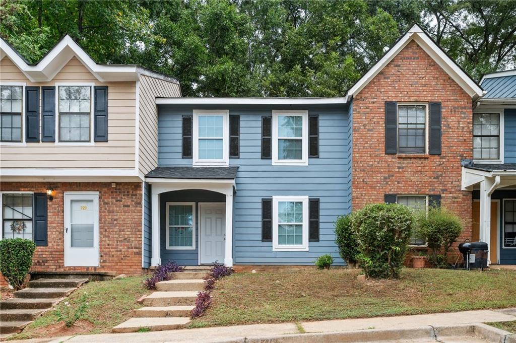 725 Oak Dr. #8, Atlanta, GA 30354