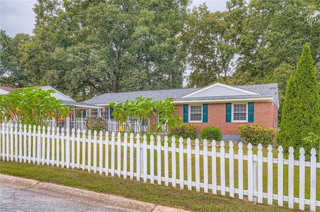 4449 Bonnie Glen Ct., Conley, GA 30288