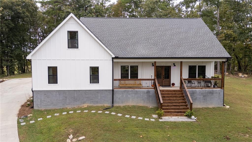 205 Laurel Dr., Calhoun, GA 30701