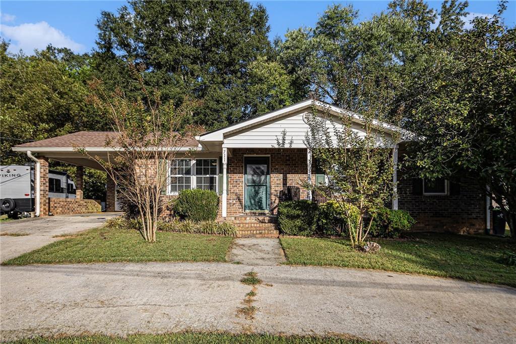 711 Kay St., Tallapoosa, GA 30176