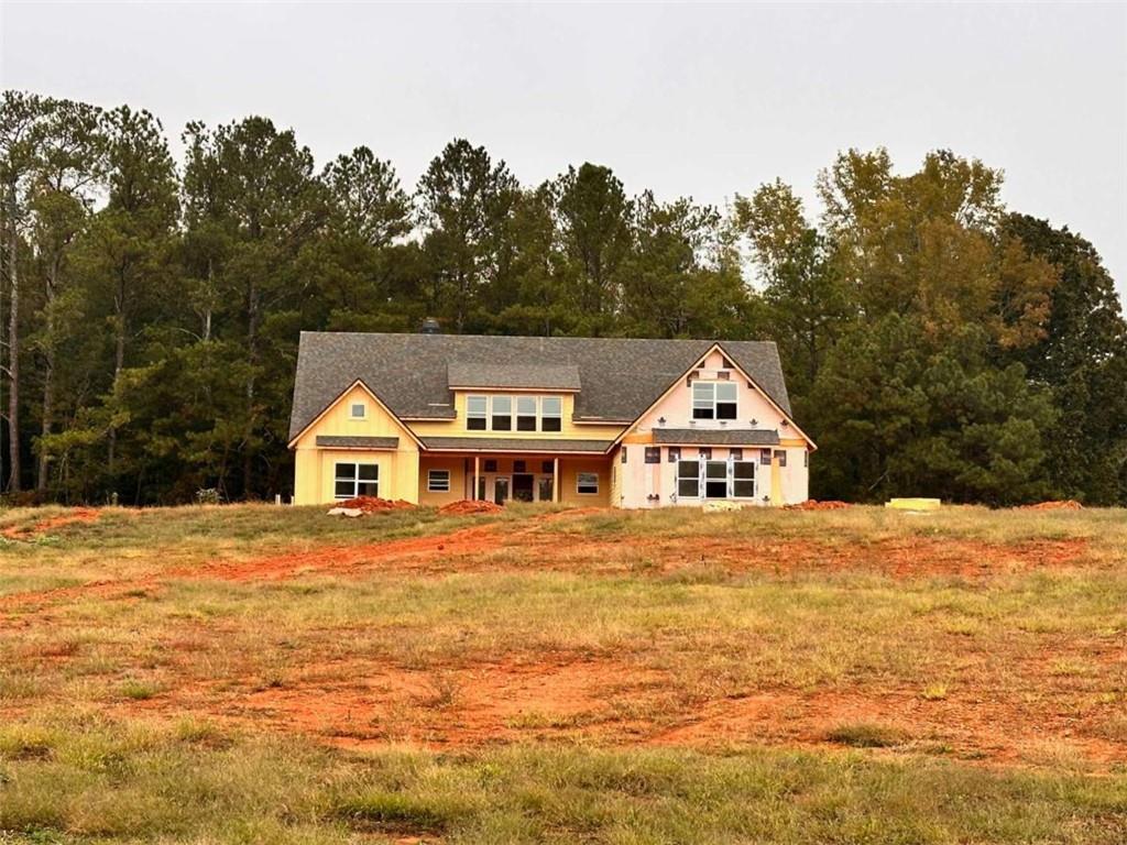 103 Red Oak Ln., Carrollton, GA 30116