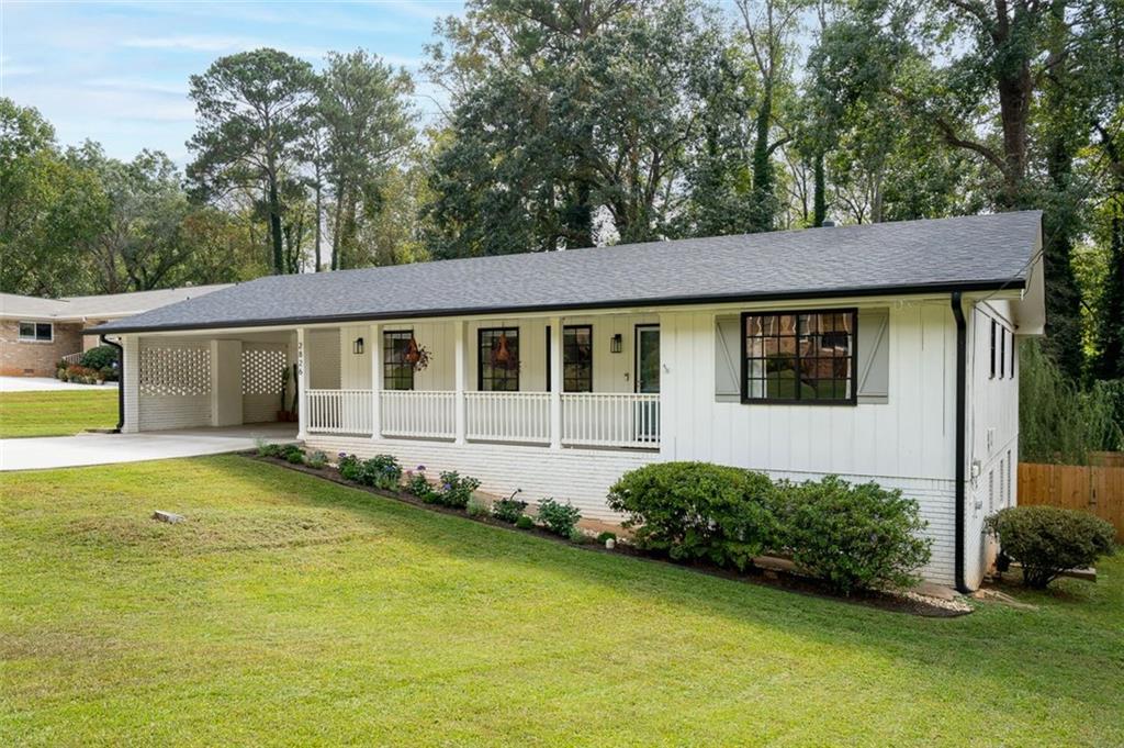 2826 Rainbow Forest Dr., Decatur, GA 30034