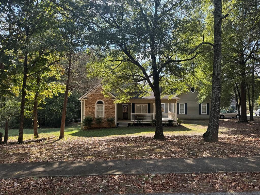 11 Honey Locust Ct., Cartersville, GA 30121