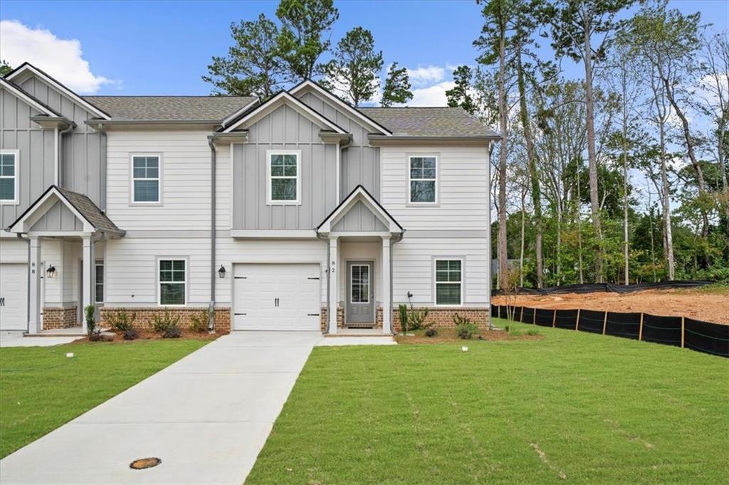 92 Maple Tr., Dawsonville, GA 30534