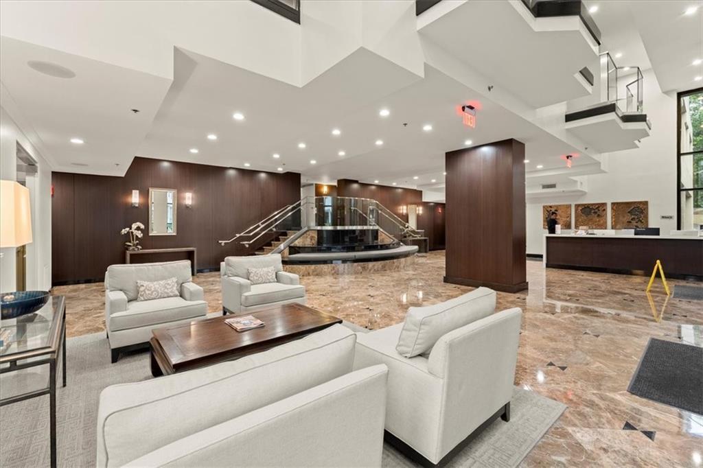 3481 Lakeside Dr. #2601, Atlanta, GA 30326