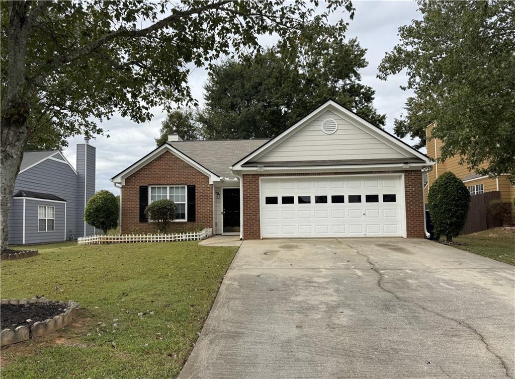 2493 Barndale Dr., Lawrenceville, GA 30044