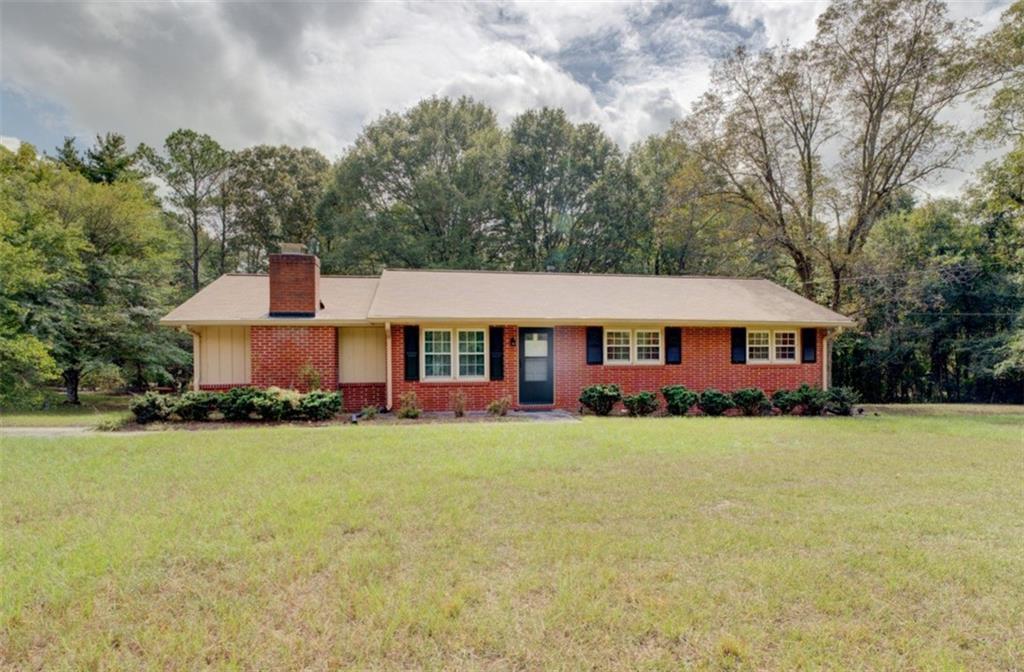 2194 Klondike Rd., Conyers, GA 30094