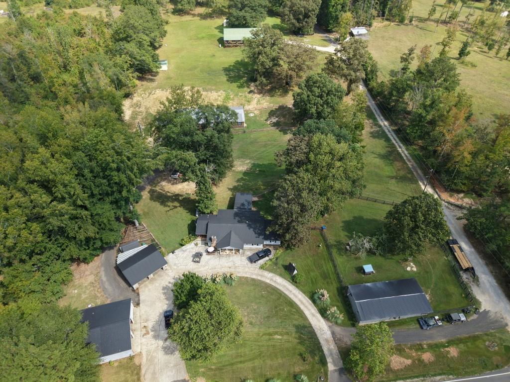 1189 Paul Harris Rd., Dallas, GA 30157